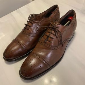 Men’s dress shoes